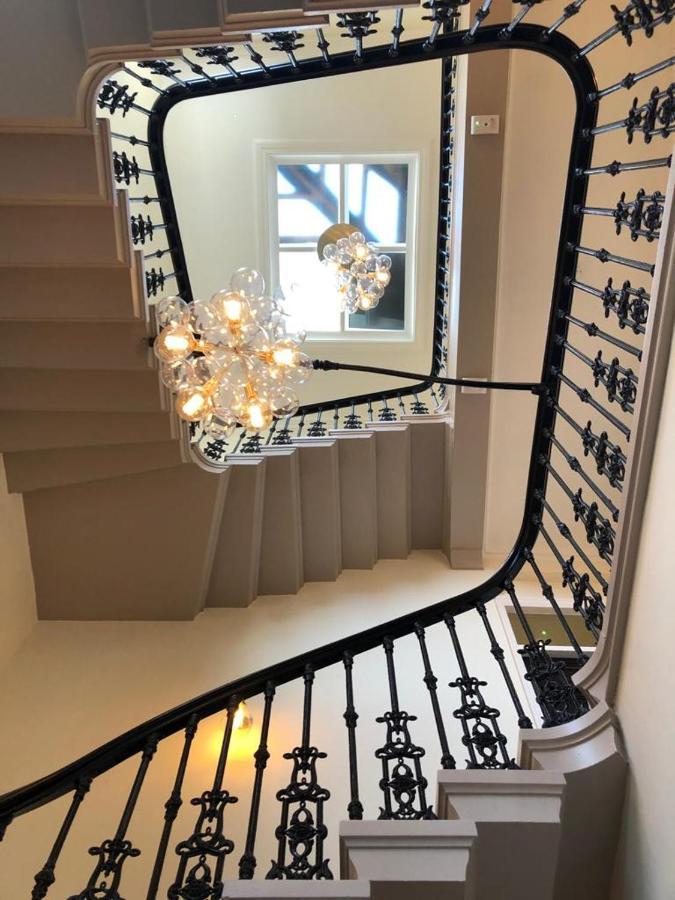 Luxury Apartment Opposite The Shambles يورك المظهر الخارجي الصورة